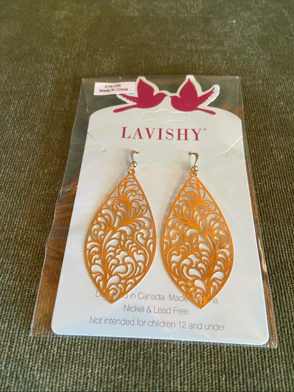 Lavishy Gold Tone Filigree Teardrop Earrings - Lightweight Dangle
